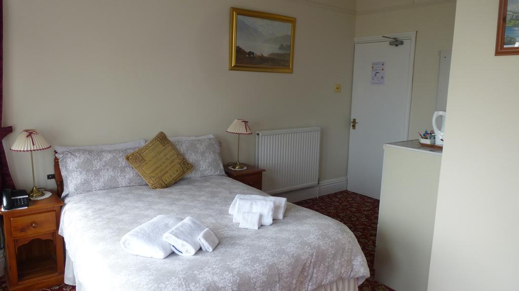 Whitehall Guest House Colwyn Bay Exteriör bild