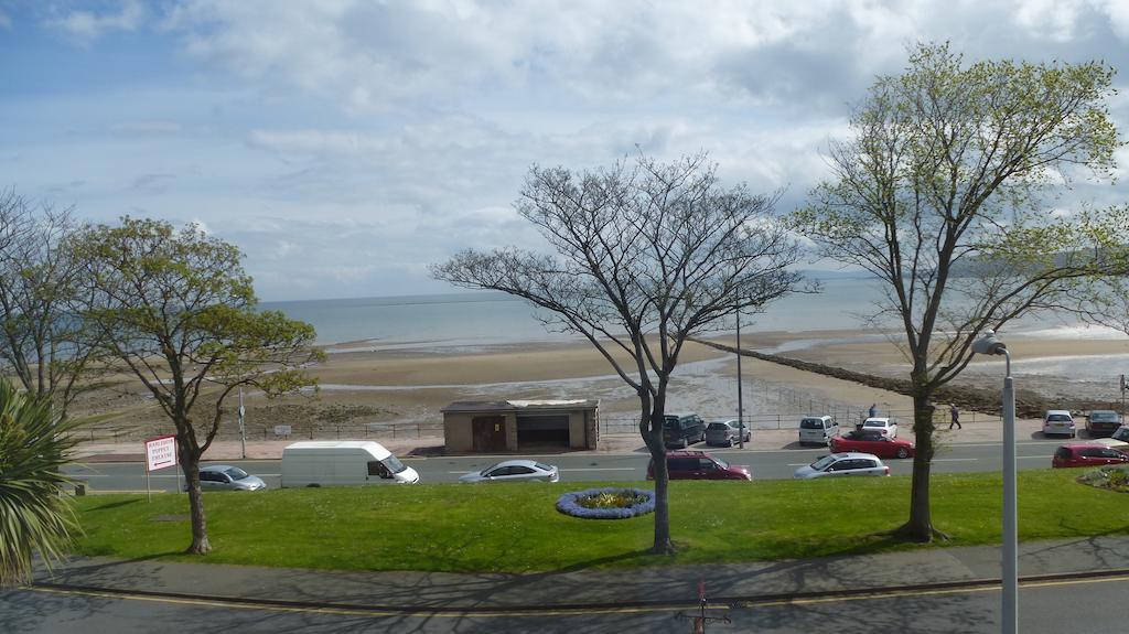 Whitehall Guest House Colwyn Bay Rum bild